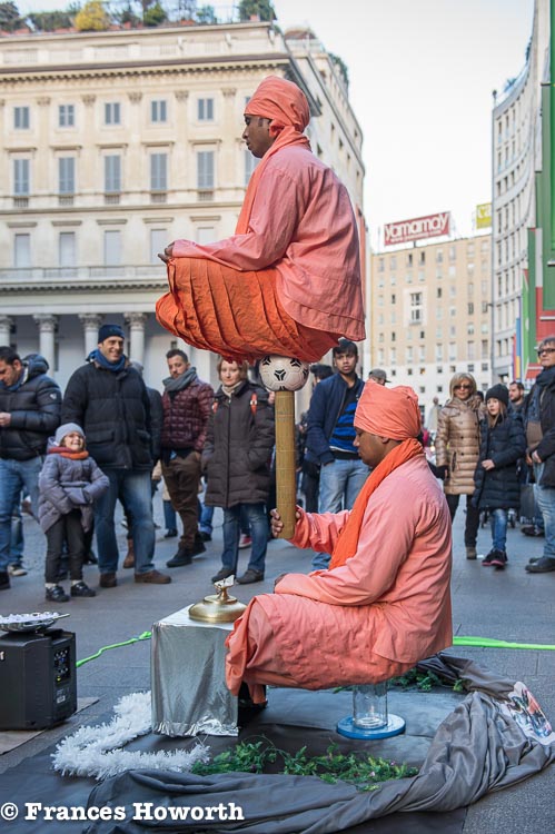 Trance balancing act in Milan