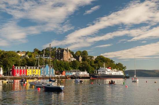Hebridean Princess on the dock in Tobermory
