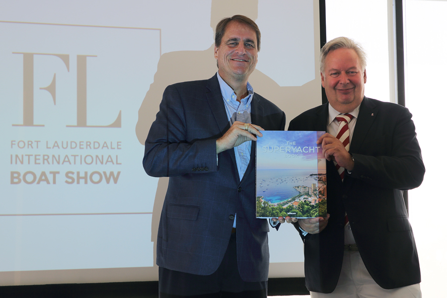 Fort Lauderdale Mayor Receives Superyacht Gift