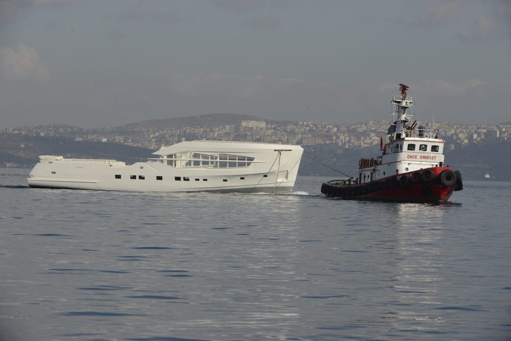 Numarine 32XP Spotted in Istanbul