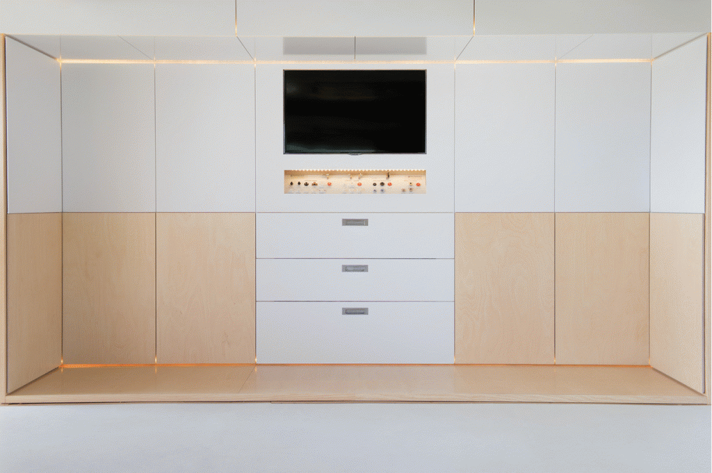 Fastmount asserts position as leader in panel mounting solutions