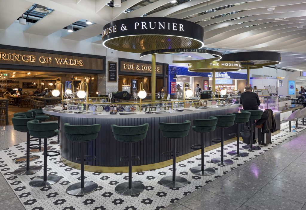 fed up with airline food the Caviar House & Prunier Seafood Bar have introduced a Mile High Picnic.