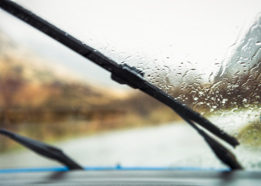 Windscreen wipers need protection in the cold