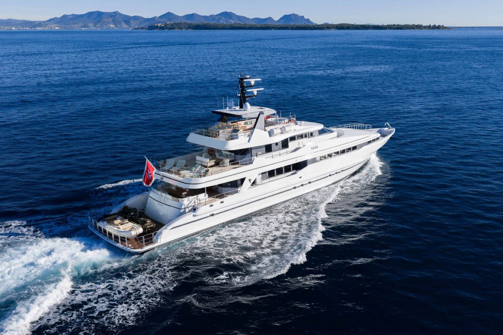 Refit Transforms Heesen Classic