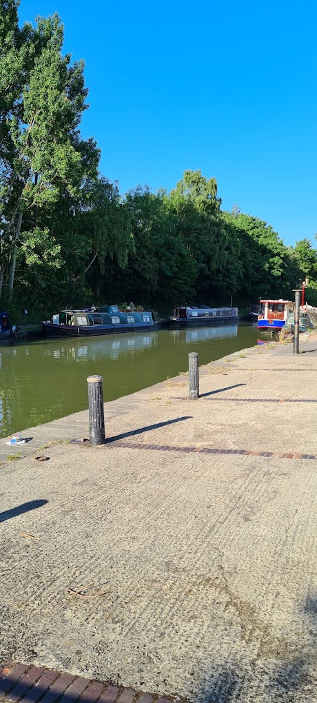 Devizes Backs Plans for New Canal-Side Motorhome Aire